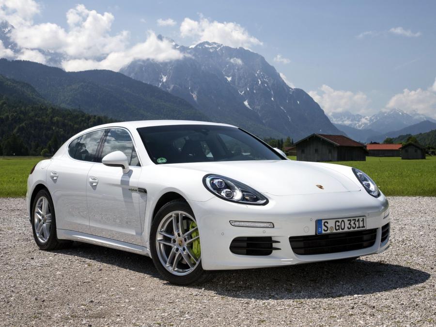  Porsche Panamera S E-Hybrid 2013 года  (фото 4 из 14)